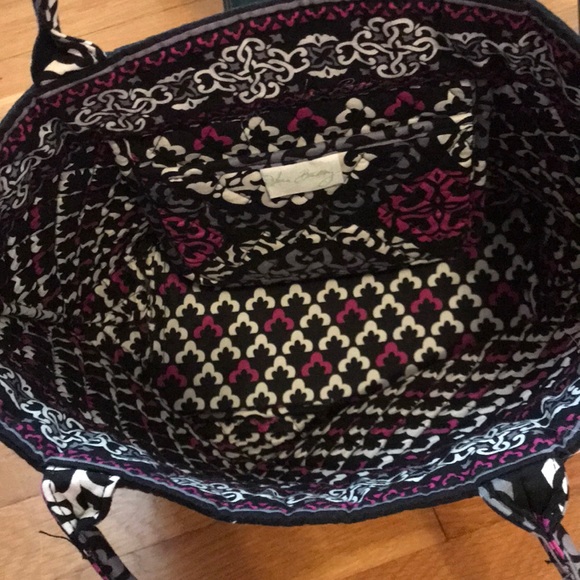 Vera Bradley Purse - Picture 2 of 5